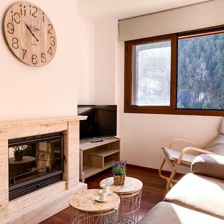 Apartamento Moderno Coma Pedrosa Con Vista En Arinsal Exterior photo